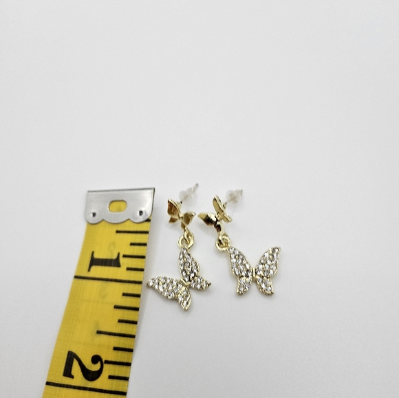🆕️Butterfly stud dangling earrings - Picture 2 of 2